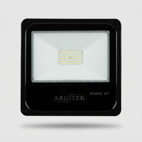 پروژکتور 50 وات SMD برند آریوتک - بدنه آلمینیوم